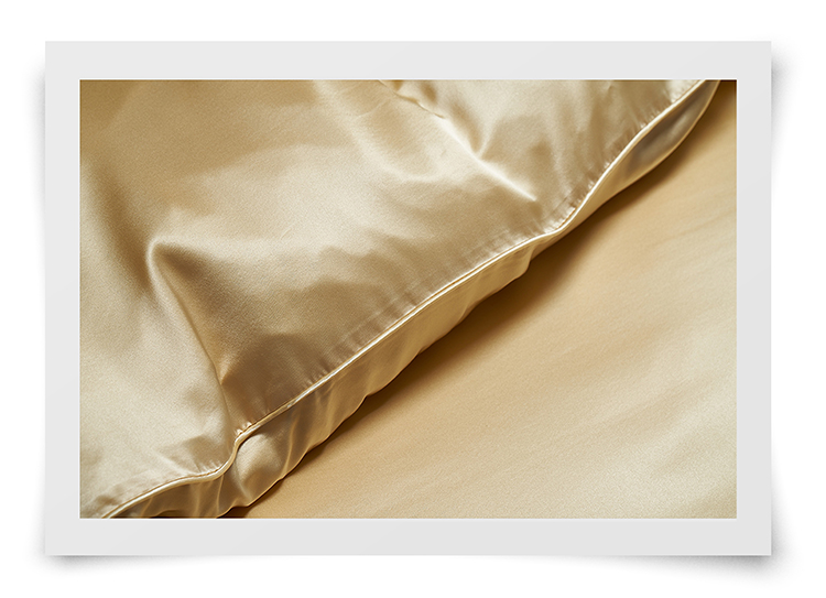 真丝床上四件套-湖光秋月（220cm×240cm）金色